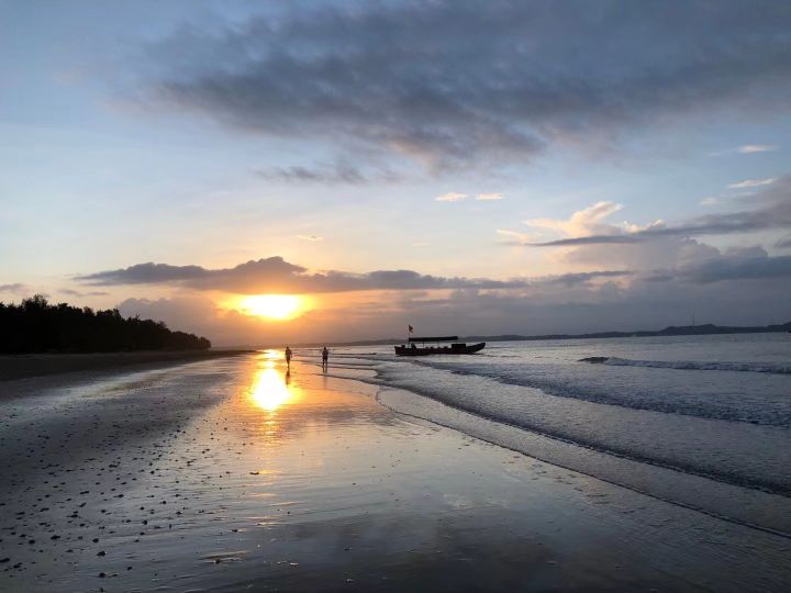 自己出资交养老，怎么交，能退休安稳点？30万存款呢？