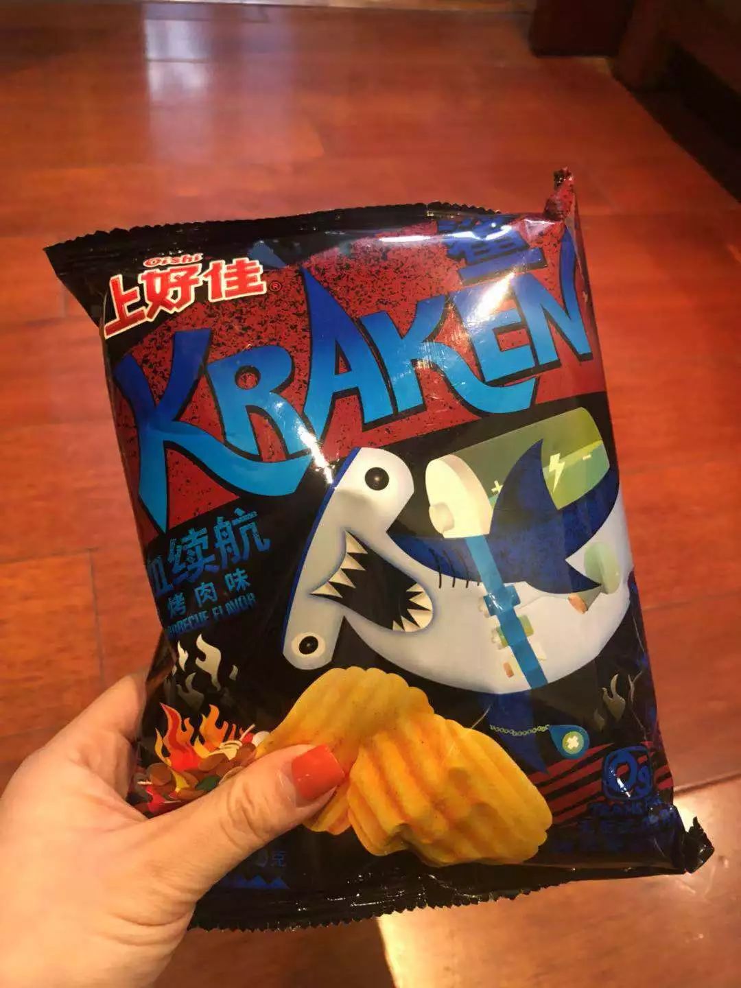 以身试吃13款薯片，我终于找出了薯片界的“扛把子”