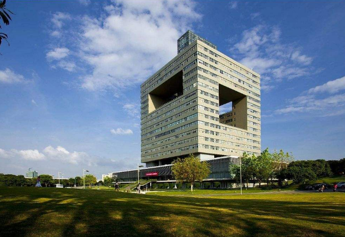 在哪里上大学可以去上市公司实习？平民生活角度看深圳-深圳大学