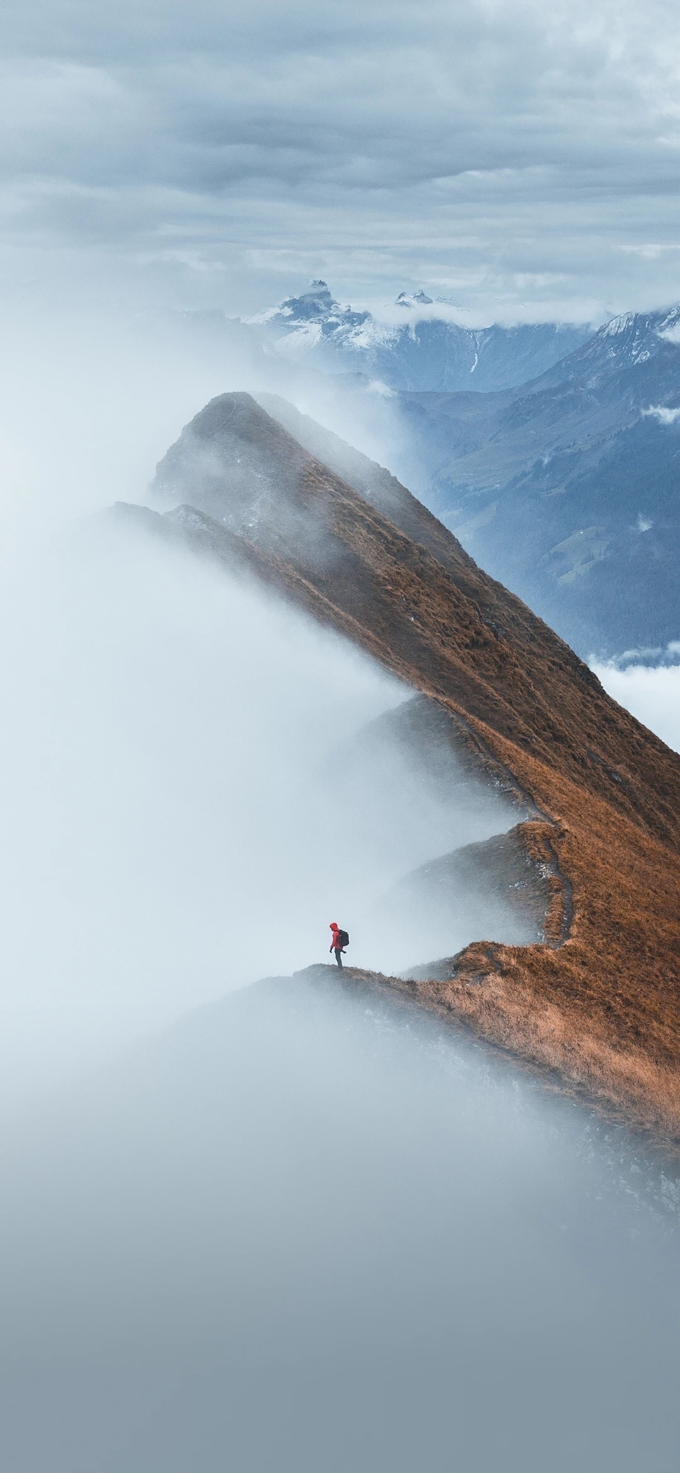 雪山壁纸︱沿途有风景，背后有阳光