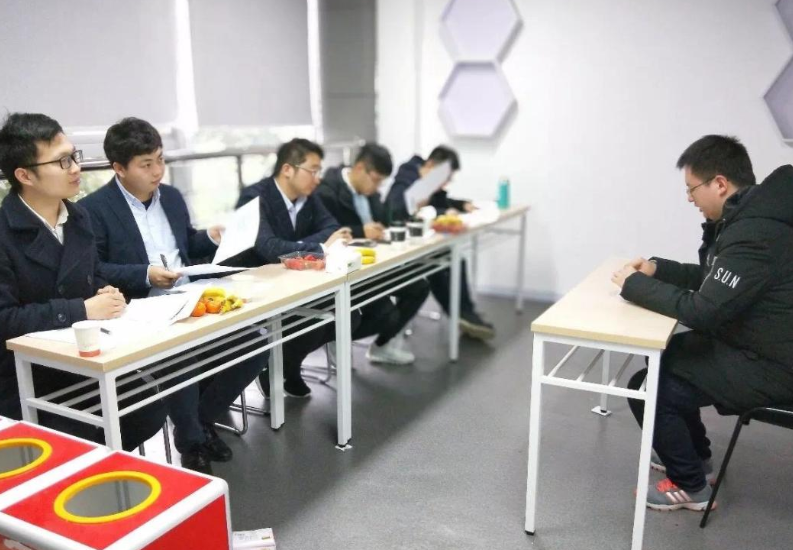 二本学生扎堆考研，初试容易复试难通过，得知原因真的很扎心