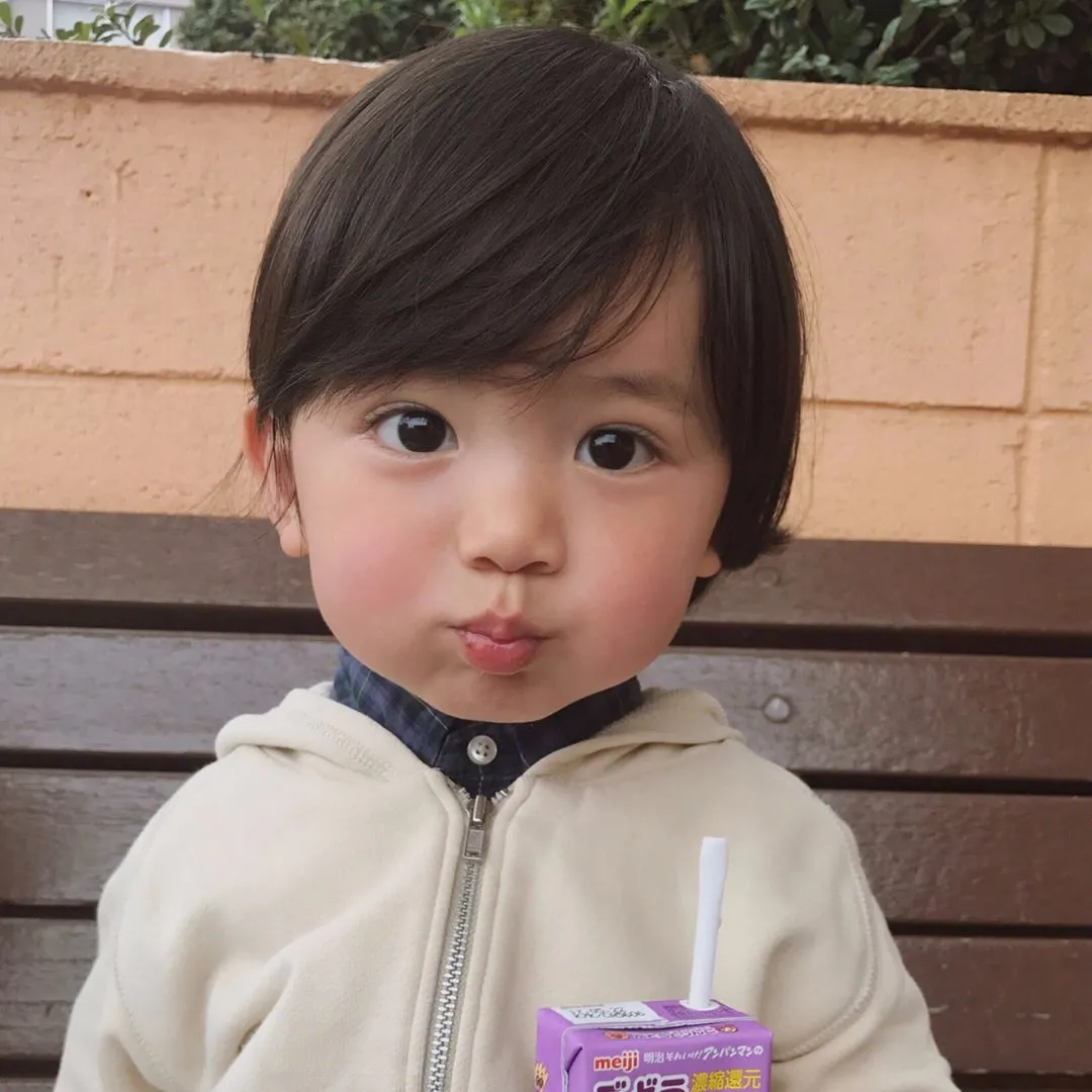 日本最火大眼萌娃4年后近照曝光,网友:姐姐坐等你出道