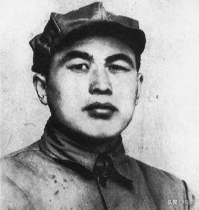 开国少将担任红色大管家，100岁辞世，一生传奇一生秘密