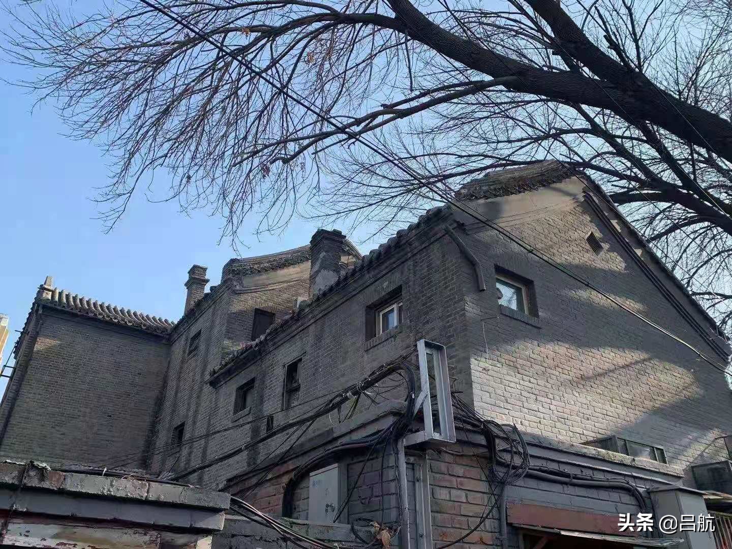 这所破败院落旧址，创办出了北京三所华丽的学校