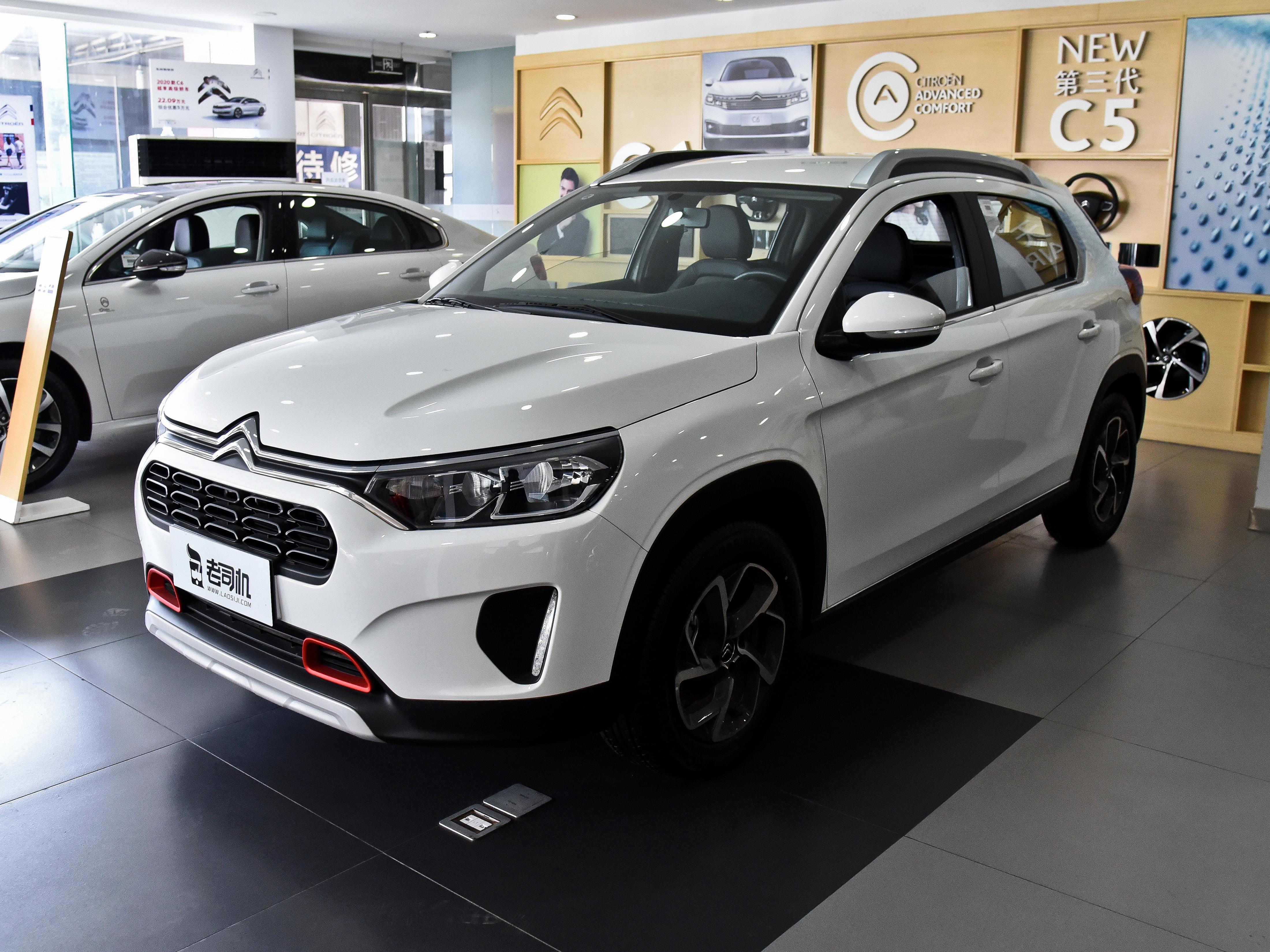 欧洲合资品牌,代步小suv,宽敞通透低油耗,实拍雪铁龙c3-xr