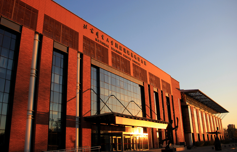 北京体育大学毕业生都去哪儿了？70%从事教育文体，年薪10.98万元