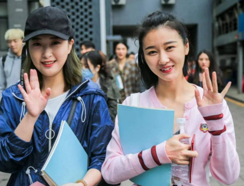 2021各高校暑假时间确定，77天长假让人羡慕，广以理工学院被点名