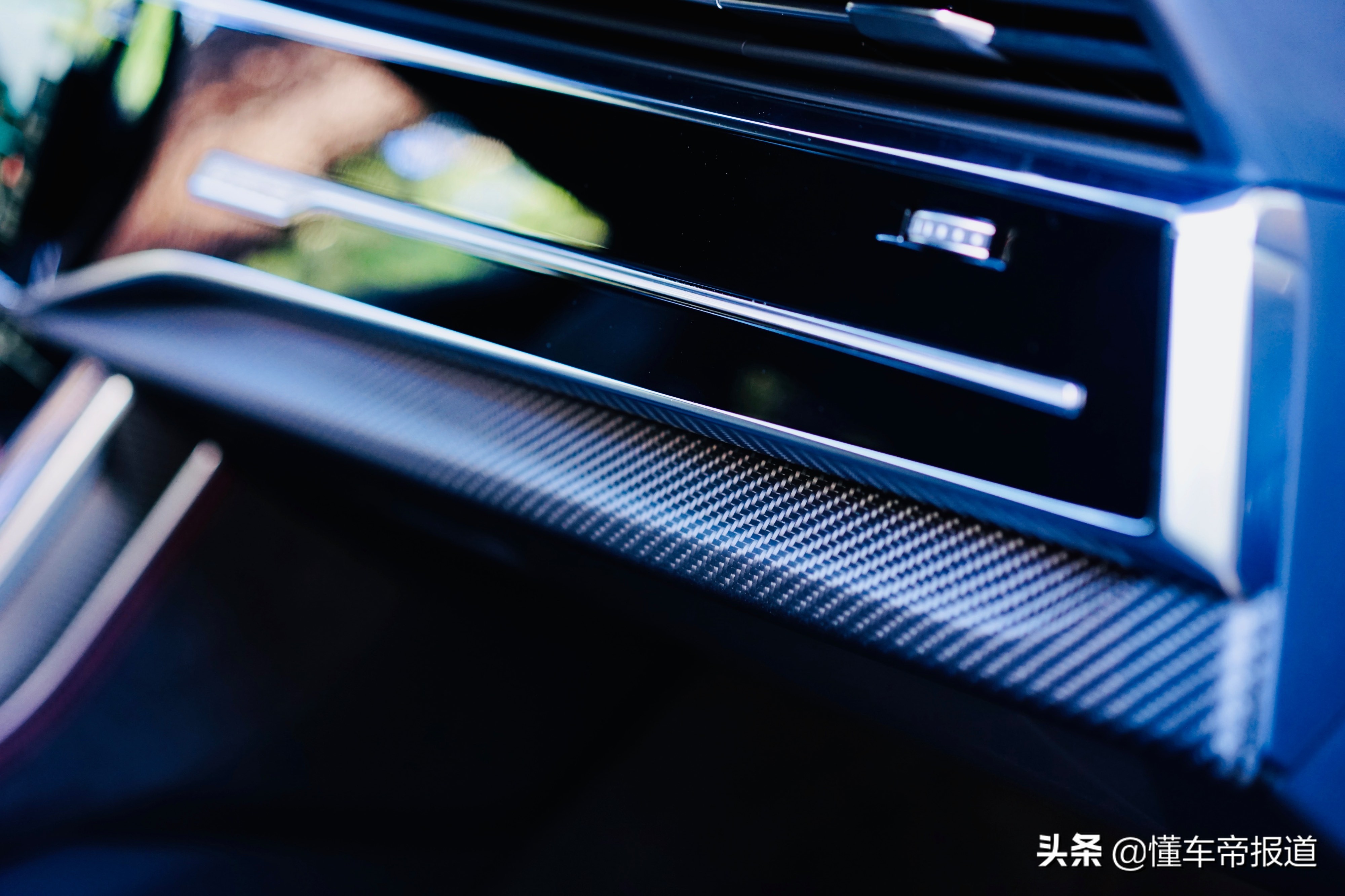 600马力“纽北最速”SUV也是“暖男”全球首试奥迪RS Q8