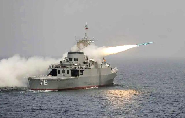 伊朗误打自己军舰背后有幽灵吗？美国被怀疑无法摆脱关系，究竟是冤罪吗。