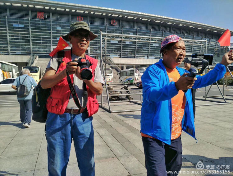 10月7日重阳节，十几首诗词100幅照片，致敬天下老年人