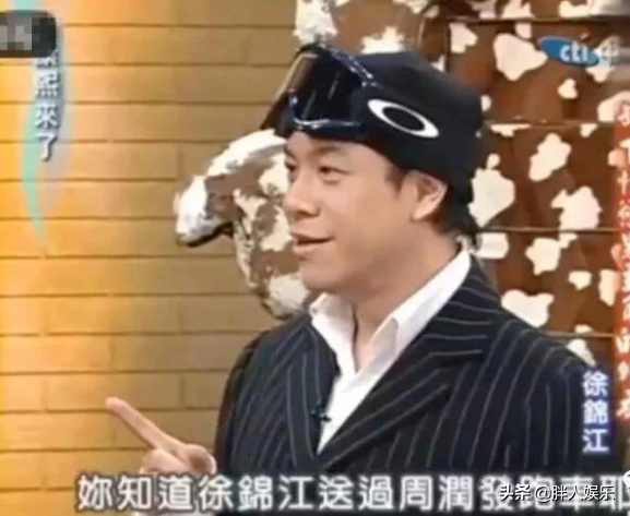 “三级片教父”徐锦江：曾身患抑郁症想学张国荣，独宠妻子27年