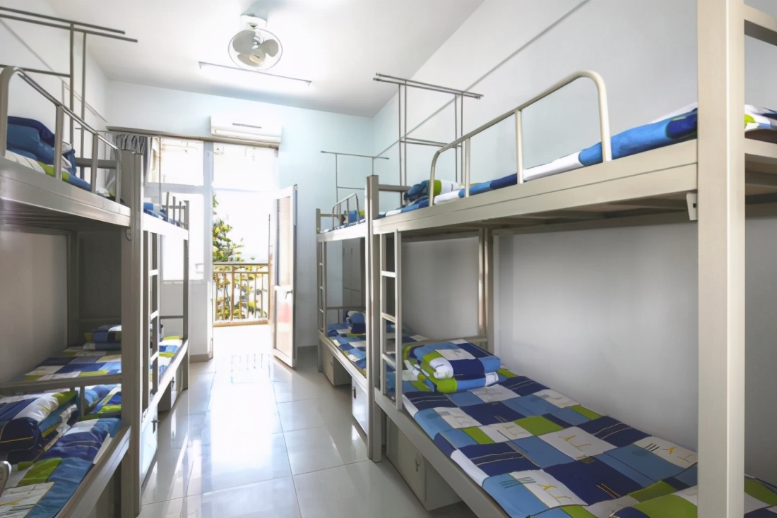 人大附中深圳学校(深圳2021公办高中学费及住宿情况汇总)