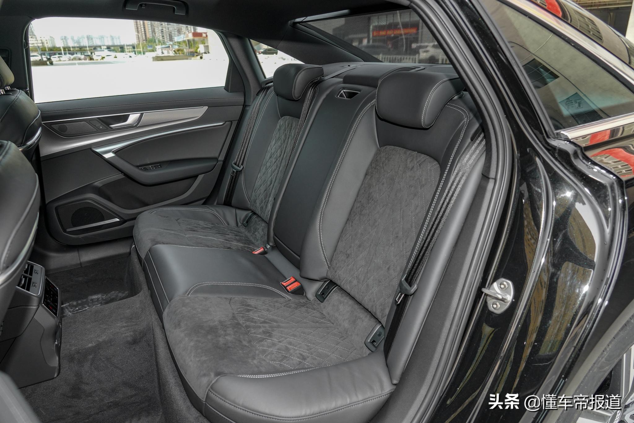 新车｜这辆“奥迪A6”售价超90万，4.5秒“破百”，值吗？
