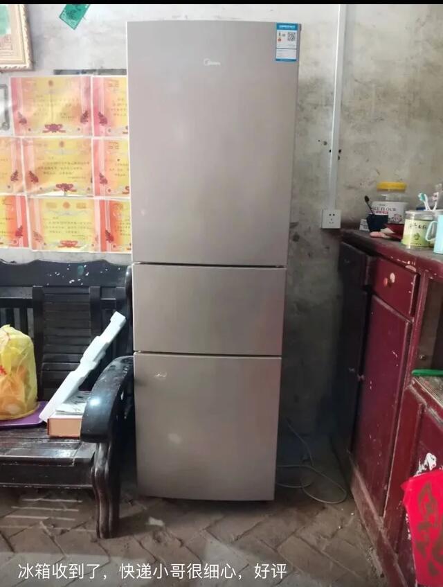 军官卧底贫民窟撕开世间残酷：你不懂，因为你没有穷过。