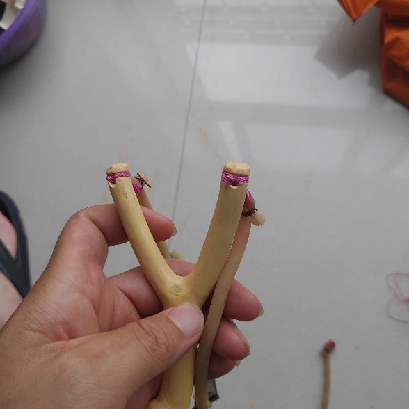 桃木弹弓制作方法图解图片