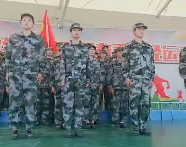 开学第一课“我和祖国共成长立志技能报国”主题教育活动文艺汇演