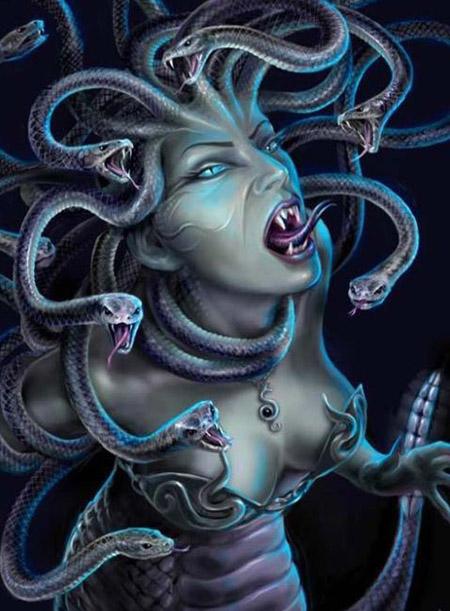 美杜莎,古希腊草根美女逆袭失败的故事