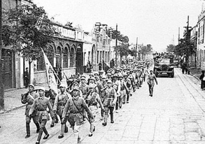 济南战役，毛主席任许世友为攻城总指挥，主席：此战若败自降三级