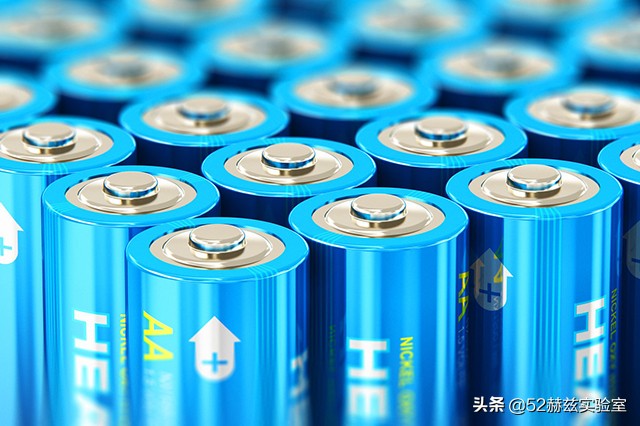 磷酸铁锂电池 VS 三元锂电池，谁才是锂电池王者？