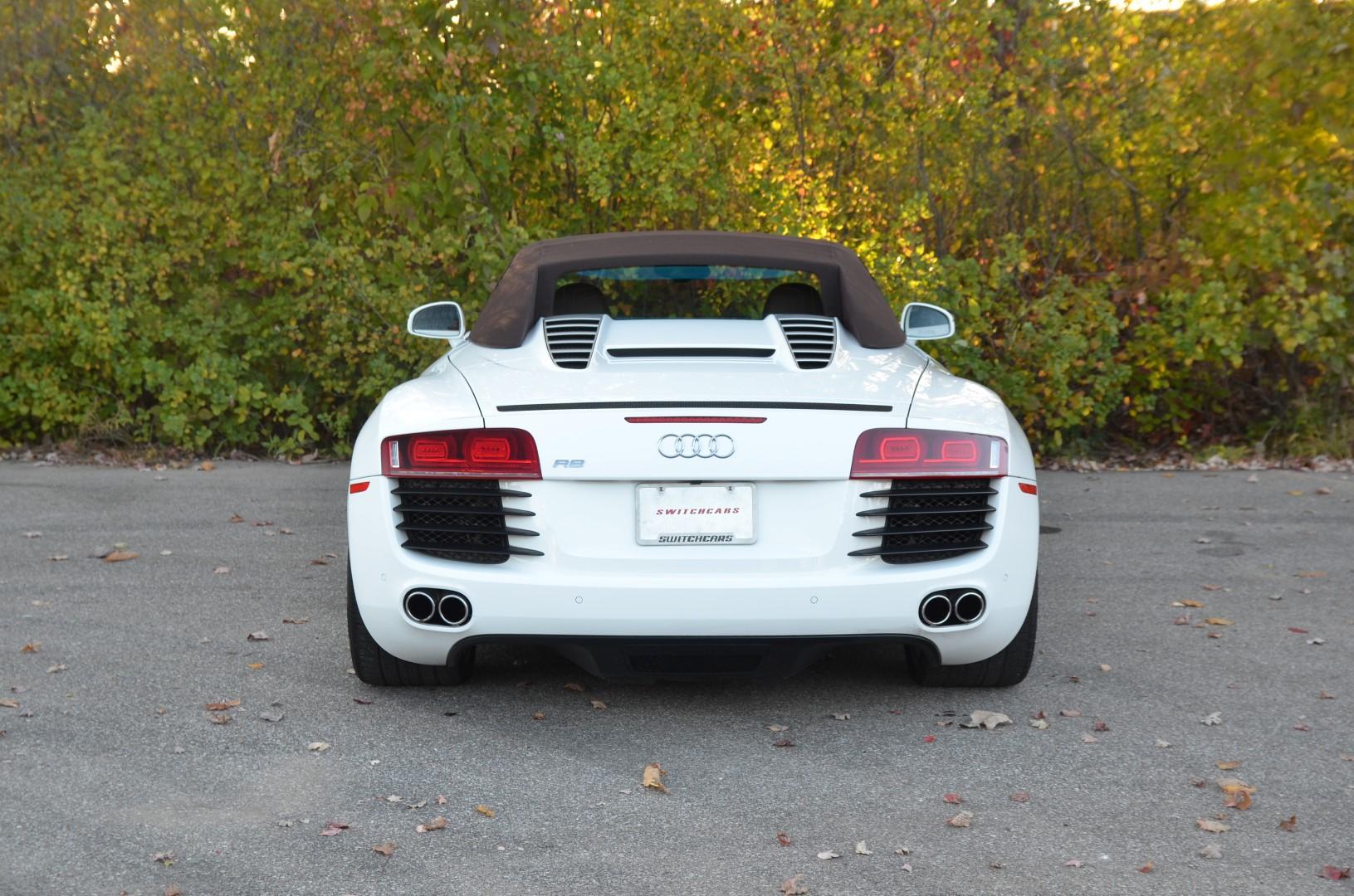 限量53台的2011款手动版奥迪R8 V8 Spyder，曾经的明星座驾