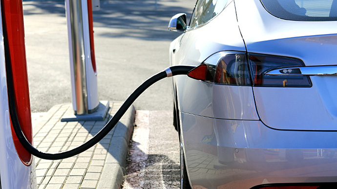 純電動汽車為什么一定要上800V，僅是充電快？
