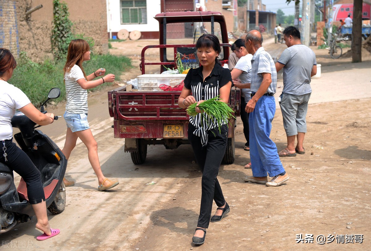 农村老人养老金会涨吗，需要多少钱才能满足养老需求