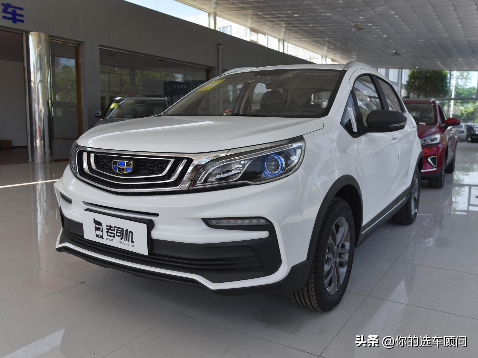 5万元左右的suv,能有自动挡还有车联网,实拍远景x3