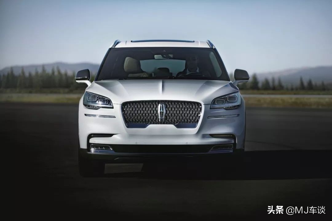 3.0t v6 10at,美式豪华进口suv,林肯飞行家起售62.89万贵不贵?