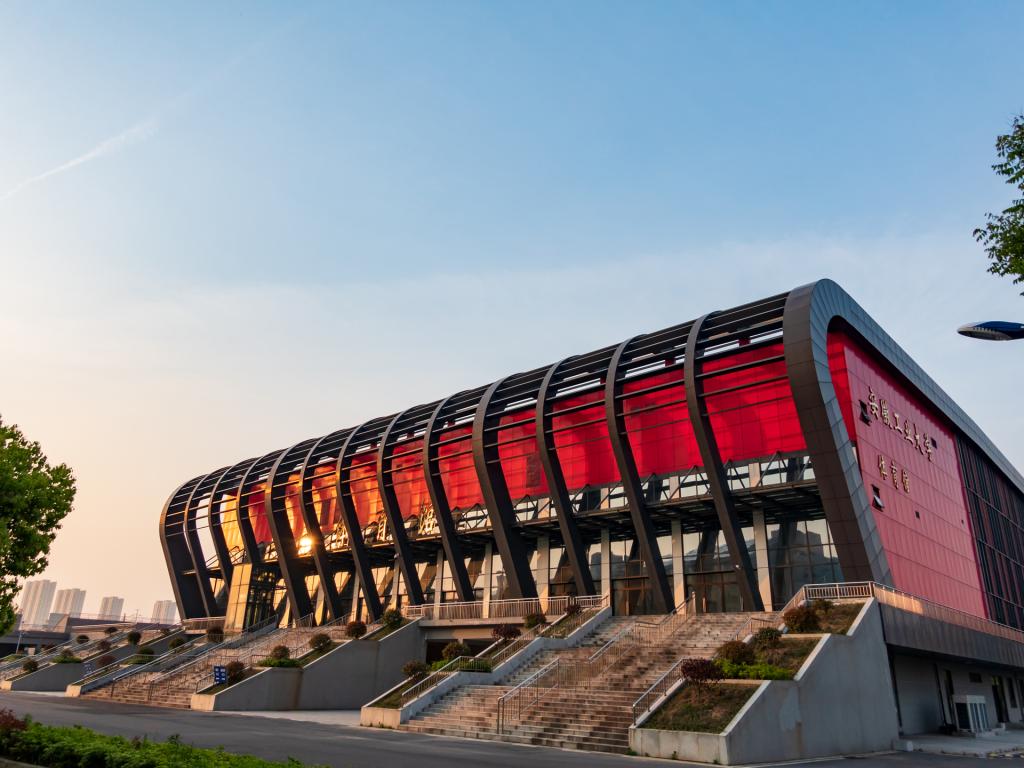 安徽工业大学美术设计类录取185人,2022届艺术生报考难度分析 – 兜在