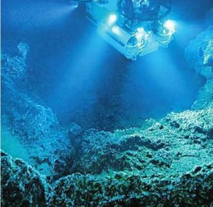 世界十大最深海沟