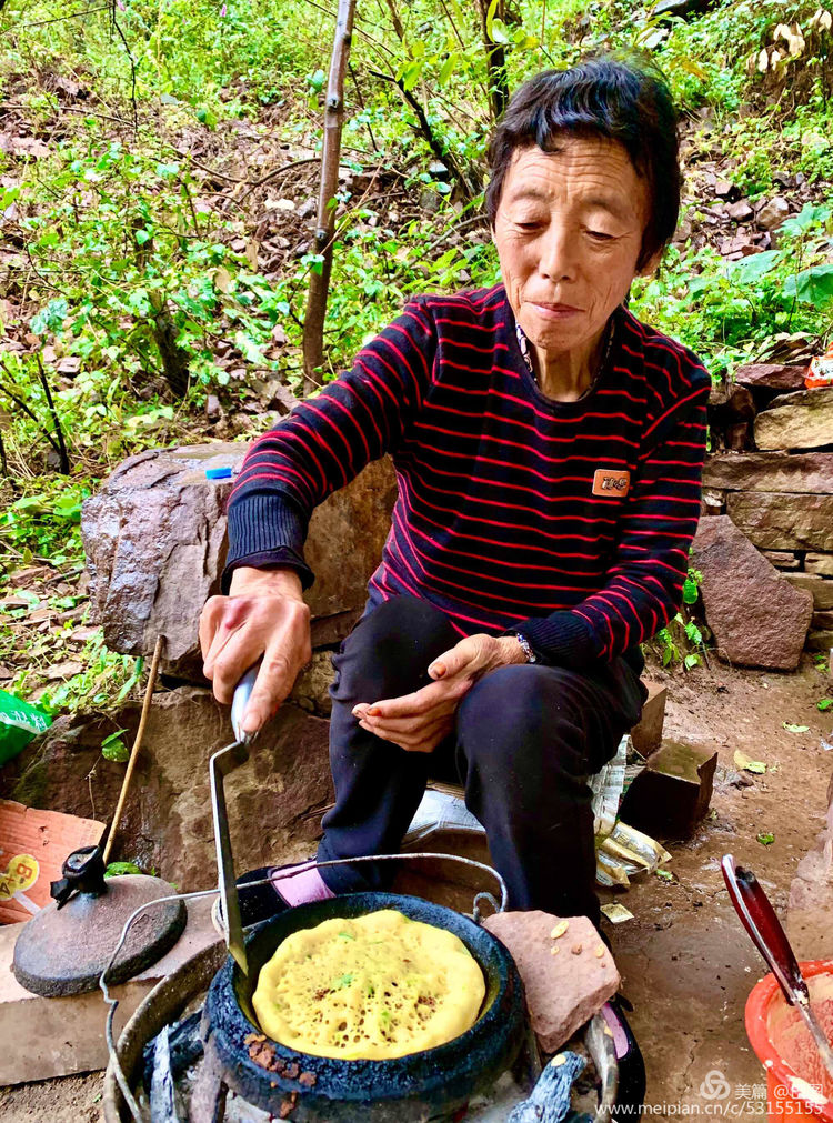 10月7日重阳节，十几首诗词100幅照片，致敬天下老年人