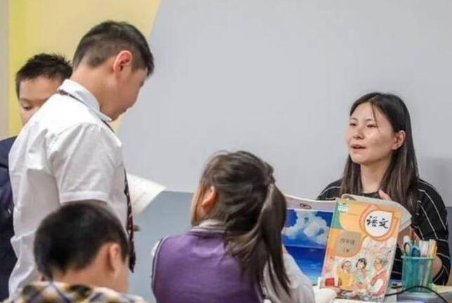 上海“幼升小”学生15页简历走红，引众人感慨，大学生都自愧不如