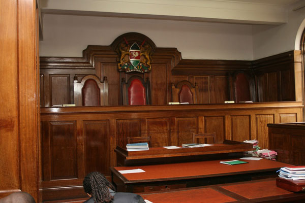 美国版鲍某明：骗婚单亲妈妈，做养父施虐，报案无门……