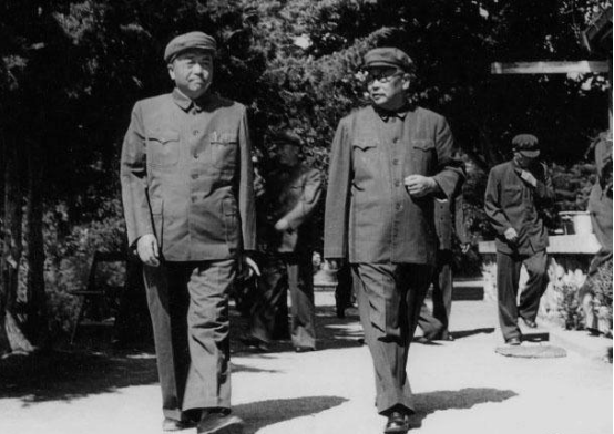53年李克农建议，分开签署停战朝鲜协定，彭德怀：有这个必要吗？
