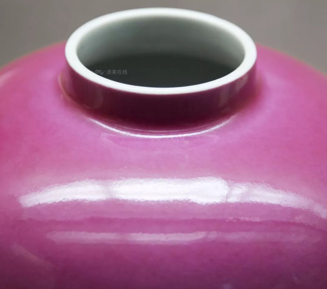 馆藏级的红地珐琅彩碗和十二月花神杯！苏富比曾拍出7000多万