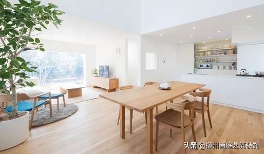 无印良品装修风格：简约自然，原木质感，打造宁静生活空间