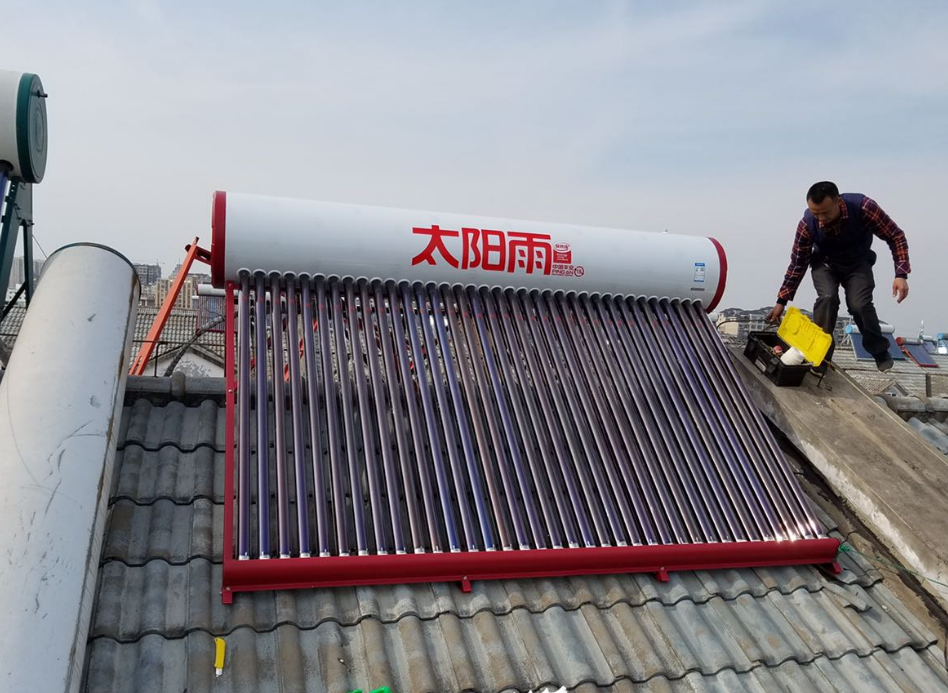 曾经极度火热的太阳能热水器，如今却无人问津？这4点原因很现实