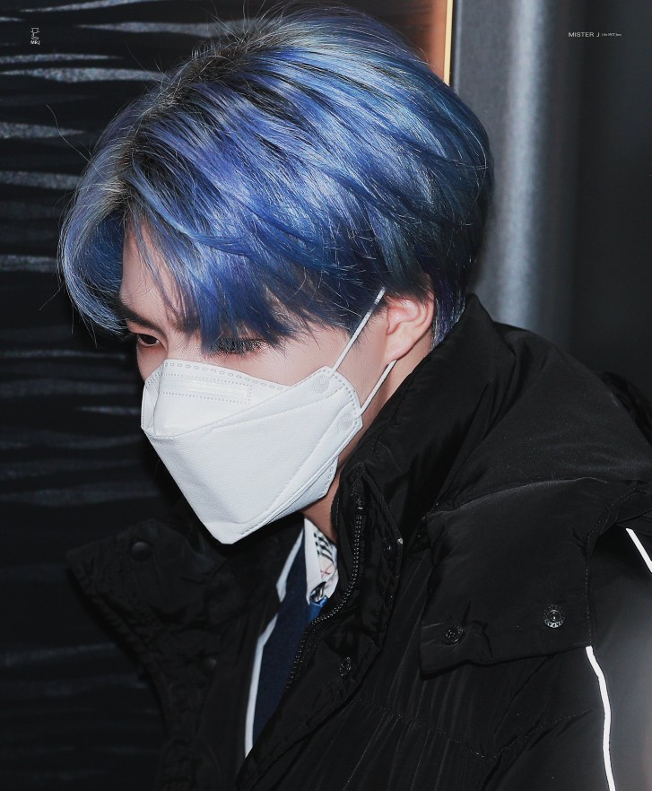 28中韩男爱豆蓝色系头发,神仙颜值22