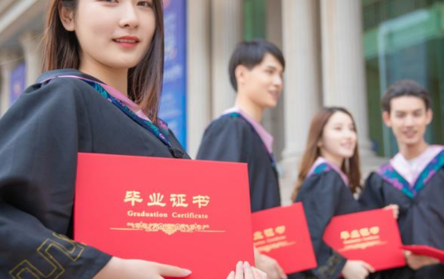 为啥很多专科学校，大多叫“职业技术学院”，学生：咋不早说