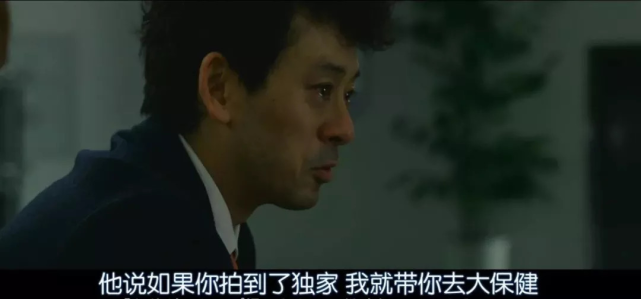 4年前，因爆出白百何“一指禅”事件被封号的卓伟，如今怎样了？