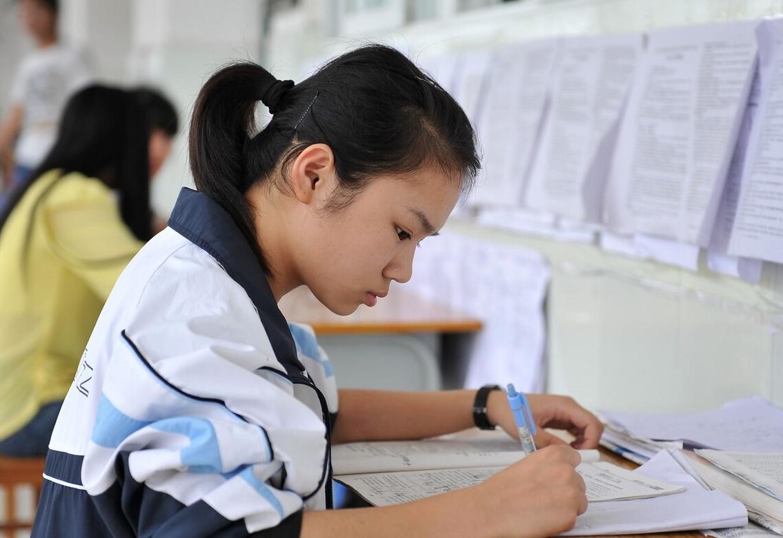 衡阳这3所大学强势崛起中，中等生可重点关注