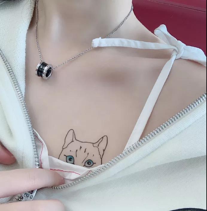 纹身美女胸部图片(轩墨一周年大胸cos) - 赤虎壹号