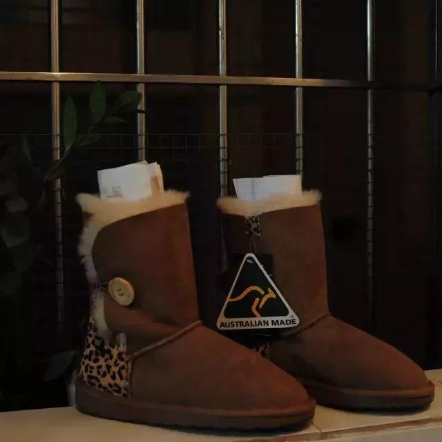 带毛的雪地靴不好洗？用点小苏打，去污还清异味！