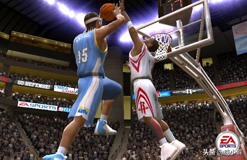 NBAlive2005操作(一款玩16年都不厌其烦的单机游戏，NBA2005，你挑战过？)