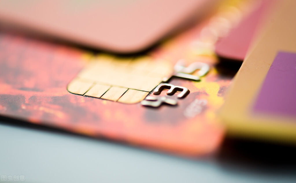 信用卡逾期多久，会出现“征信不良”？