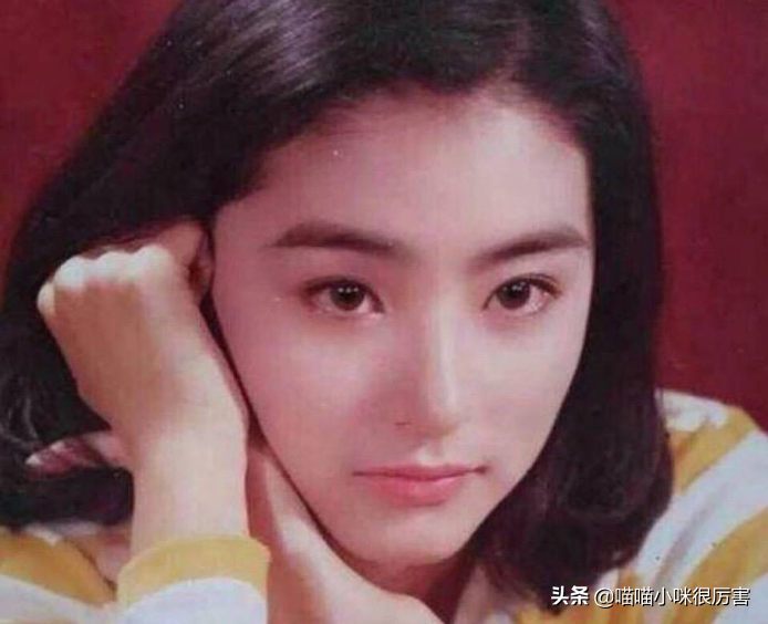 亚洲10位美女今昔颜值对比，山口百惠成老妇，关之琳医美痕迹明显