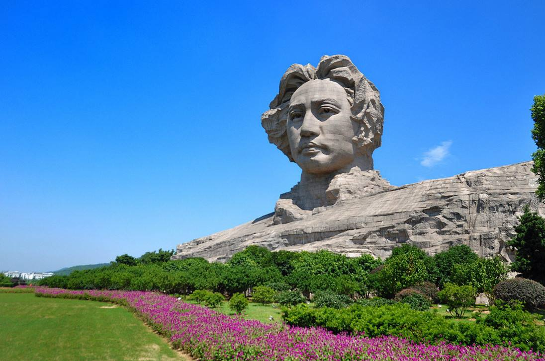 毛泽东诗词：《沁园春·长沙》——铿锵有力，意境高远 