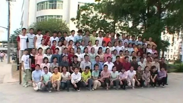 高分纪录片《高三》：95分钟背后折射出，普通人的人生可能性