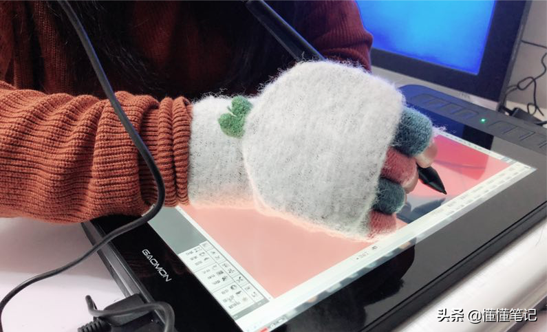 新电商法实施后，游戏、动漫绘画团队为何突然日进十万