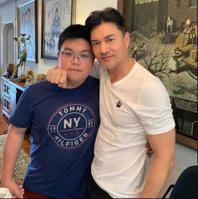 父母都是高颜值明星，孩子却各有各的“丑”法？遗传真是门玄学